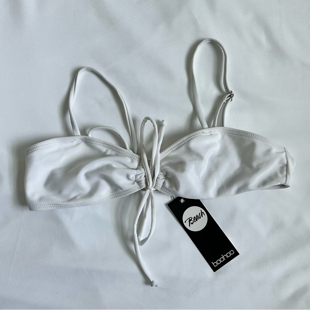 Boohoo beach white bikini top